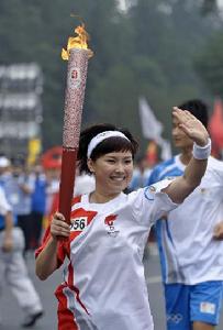 王佳一擔任2008年奧運會火炬手