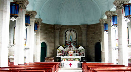 露德堂為法國哥德式建築教堂