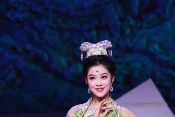 劉宇軒(黃梅戲演員)