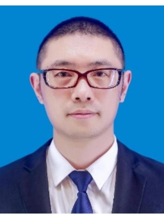 李雪峰(浙江省溫州市永嘉縣財政局黨委委員、副局長) 李雪峰(浙江省溫州市永嘉縣財政局黨委委員、副局長)