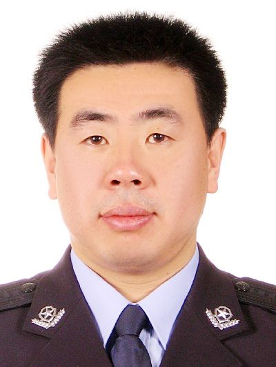 張明(山東省濰坊市坊子公安分局黨委委員、政工辦公室主任)