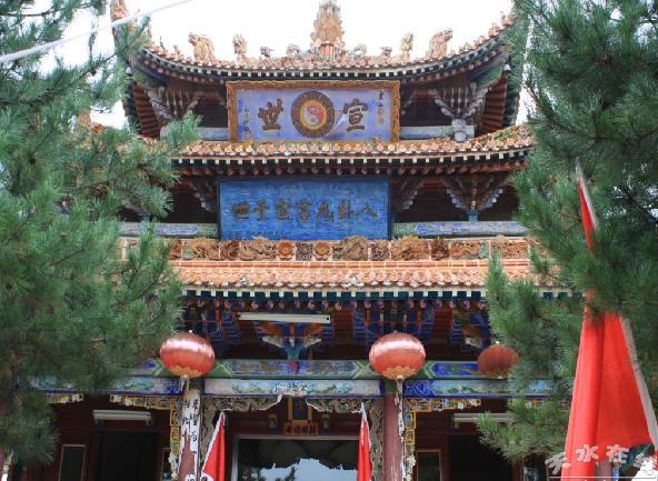 交龍靈山 交龍靈山