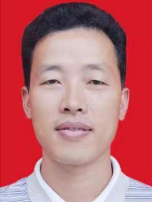 李水平(湖南省武岡市人力資源和社會保障局黨組成員、副局長,三級主任科員) 李水平(湖南省武岡市人力資源和社會保障局黨組成員、副局長,三級主任科員)