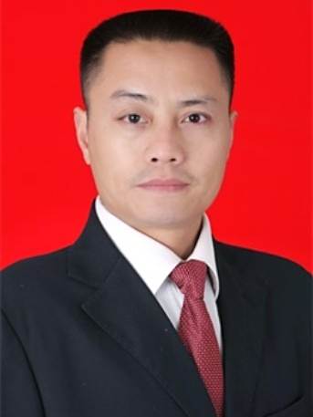 李華東(湖南省懷化市會同縣人力資源和社會保障局黨組成員、副局長) 李華東(湖南省懷化市會同縣人力資源和社會保障局黨組成員、副局長)