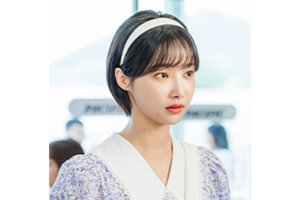 洪初媛