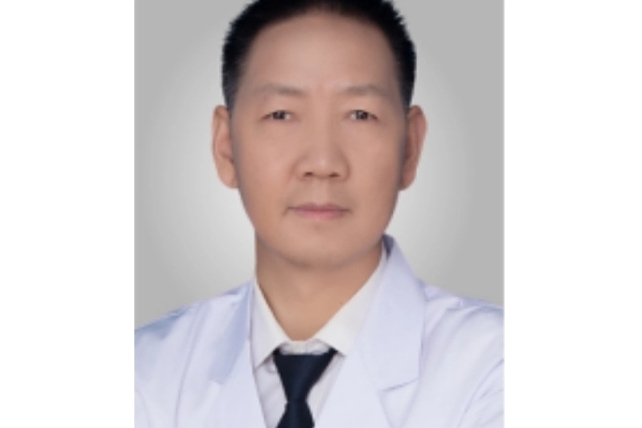 趙偉平(西安碑林醫科中西醫結合醫院執業醫師) 趙偉平(西安碑林醫科中西醫結合醫院執業醫師)