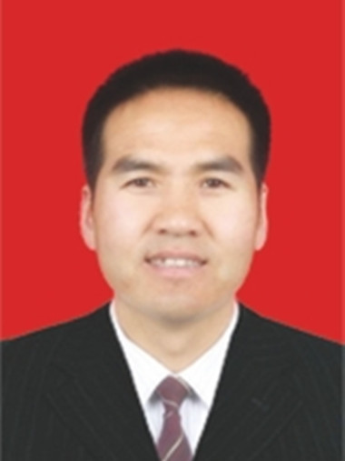 趙愛武(陝西省寶雞市鳳翔區教育體育局黨組成員) 趙愛武(陝西省寶雞市鳳翔區教育體育局黨組成員)