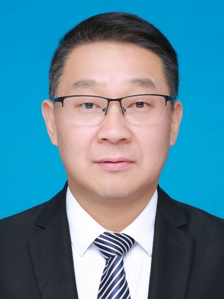 王漢(浙江省慈谿市教育局黨委委員) 王漢(浙江省慈谿市教育局黨委委員)