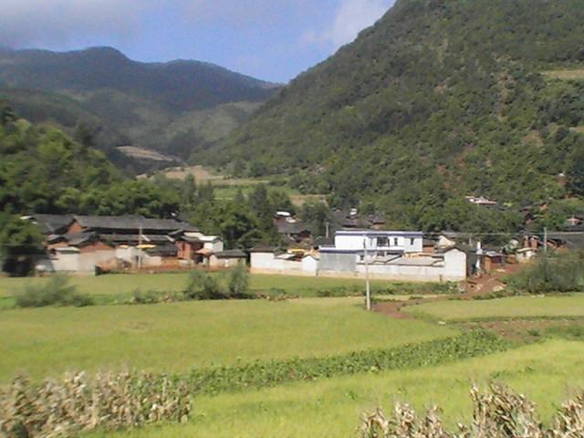 多卡拉村 多卡拉村