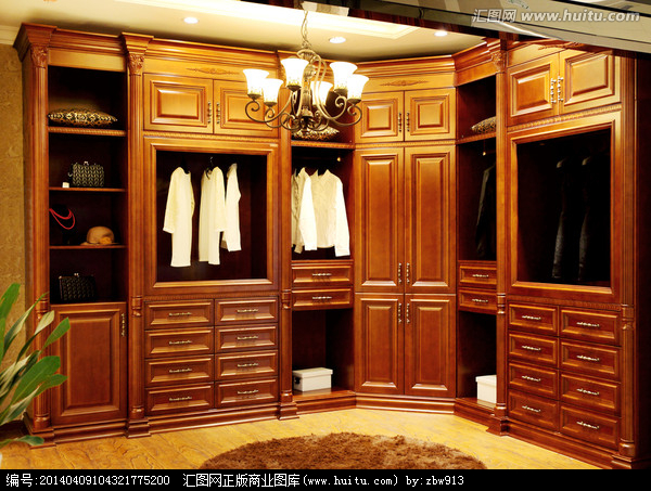 木質衣櫃