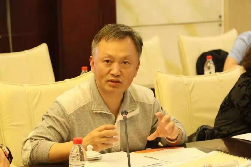 顧慶豐(長沙地方文化學者) 顧慶豐(長沙地方文化學者)