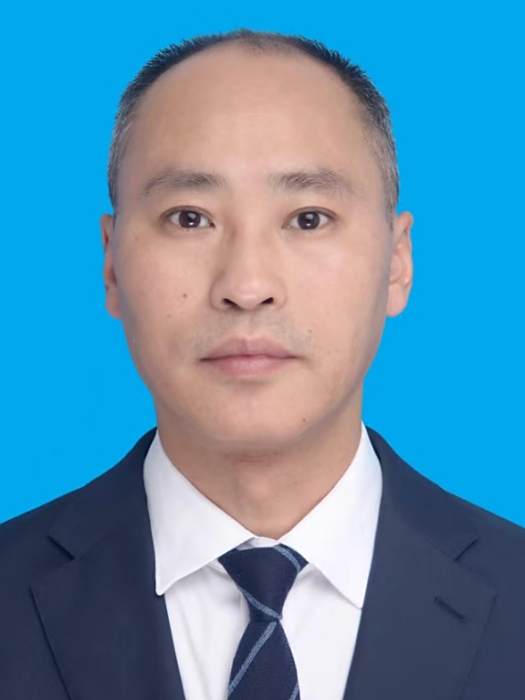 劉昌偉(重慶市江北區退役軍人事務局黨組成員、副局長) 劉昌偉(重慶市江北區退役軍人事務局黨組成員、副局長)