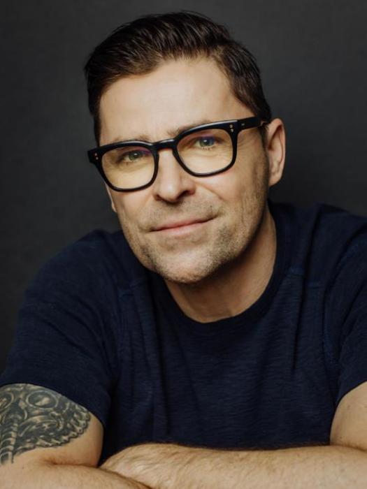 卡萬·史密斯(Kavan Smith) 卡萬·史密斯(Kavan Smith)