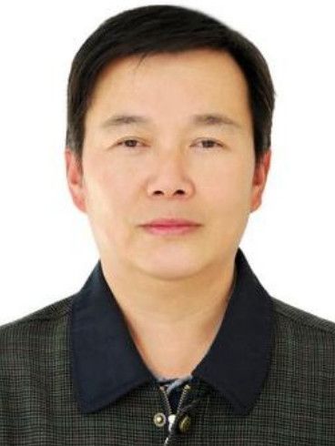 陳瑋(湖北省孝感市大悟縣市場監督管理局三級主任科員) 陳瑋(湖北省孝感市大悟縣市場監督管理局三級主任科員)