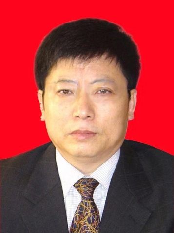 王萬友(三河市長城橡膠有限公司總裁、黨總支書記) 王萬友(三河市長城橡膠有限公司總裁、黨總支書記)