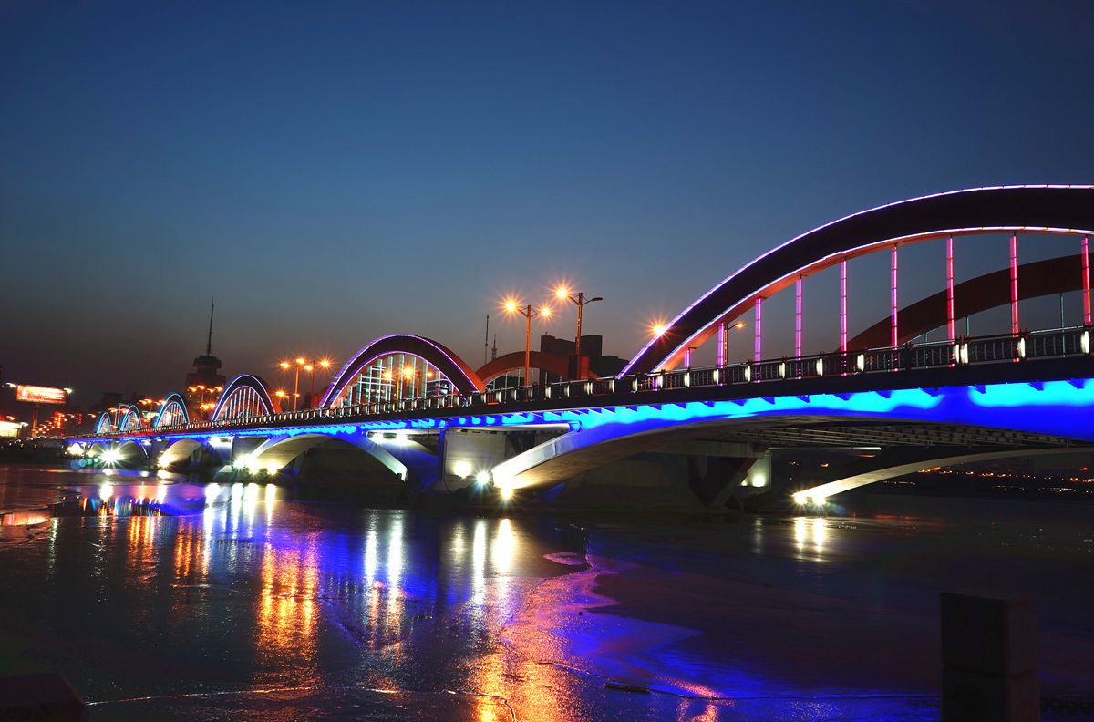 漪汾橋