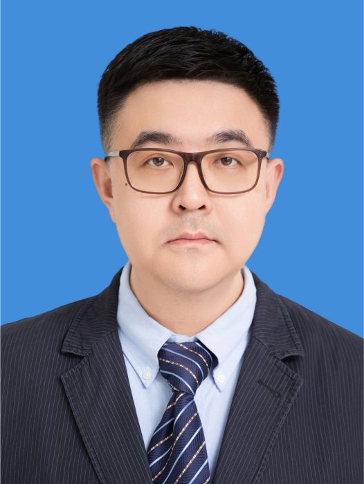 王亮(黑龍江省住房和城鄉建設廳副廳長、黨組成員)