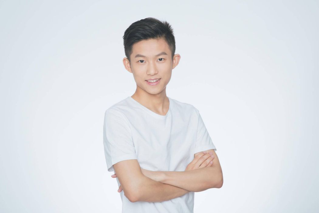 李巍(星辰教育聯合創始人) 李巍(星辰教育聯合創始人)