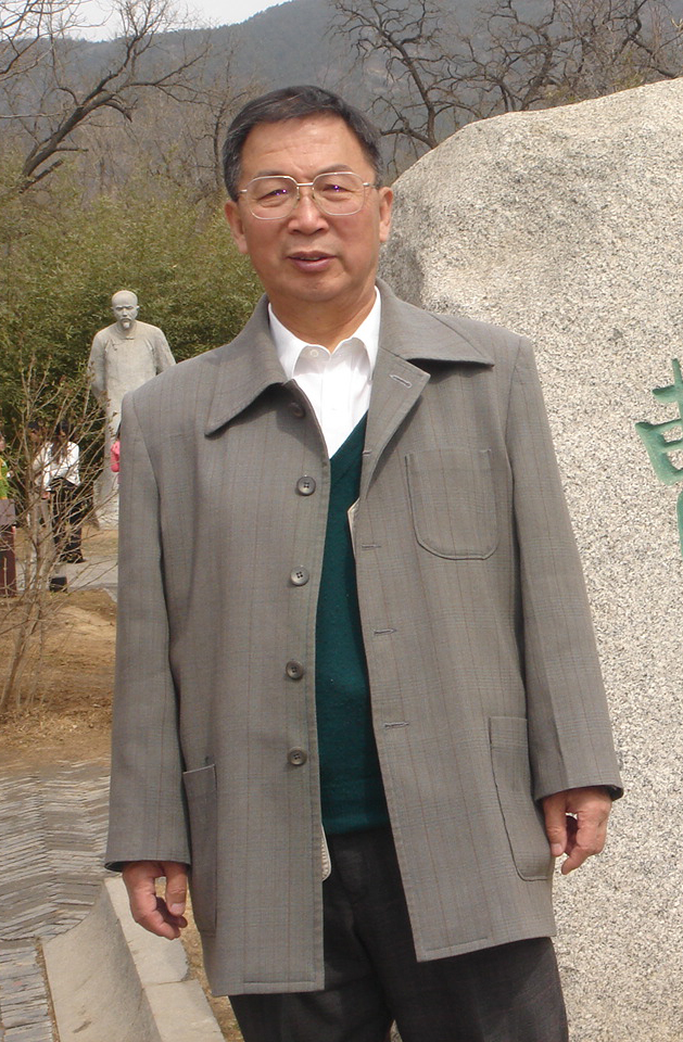趙志光(中國美協會員)