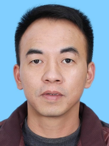 劉星(廣東省梅州市梅江區教育局黨組成員,梅江區教育系統黨委副書記) 劉星(廣東省梅州市梅江區教育局黨組成員,梅江區教育系統黨委副書記)