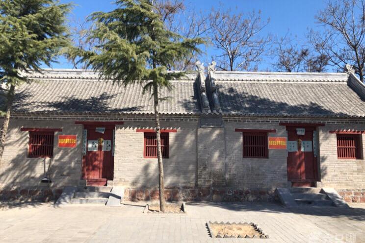 劉堂村(山東省菏澤市巨野縣營里鎮下轄村) 劉堂村(山東省菏澤市巨野縣營里鎮下轄村)