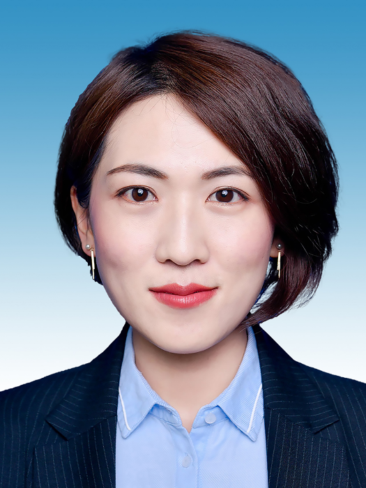 崔婧(內蒙古自治區鄂托克旗人民政府副旗長) 崔婧(內蒙古自治區鄂托克旗人民政府副旗長)