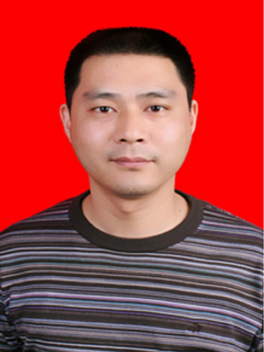 嚴明(湖北恩施州政務服務和數據管理局四級調研員) 嚴明(湖北恩施州政務服務和數據管理局四級調研員)