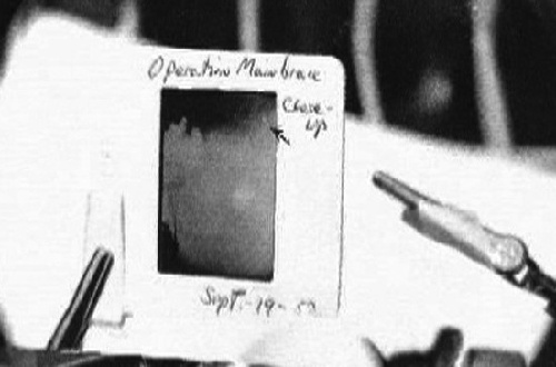 羅斯福號隨行記者拍攝的不明飛行物照片