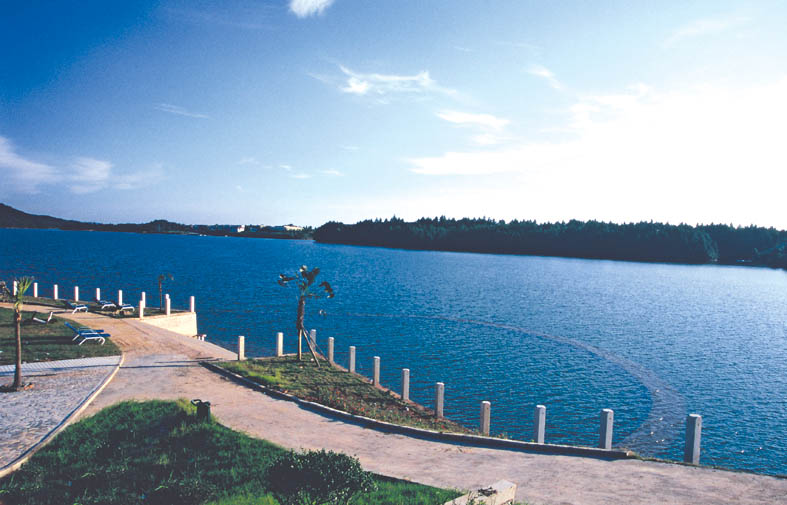 赤馬湖