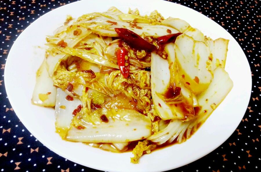 炒酸辣白菜 炒酸辣白菜