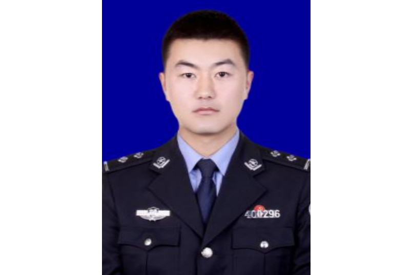 楊志貴(固原市公安局特警支隊四級警長) 楊志貴(固原市公安局特警支隊四級警長)