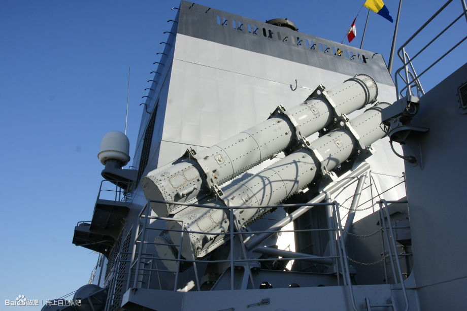 高波級驅逐艦反艦飛彈發射裝置
