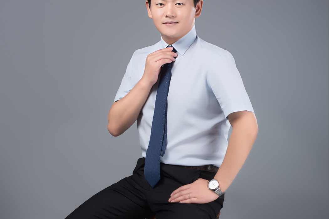李成華(武漢泰迪智慧(颸拓)科技有限公司董事長) 李成華(武漢泰迪智慧(颸拓)科技有限公司董事長)