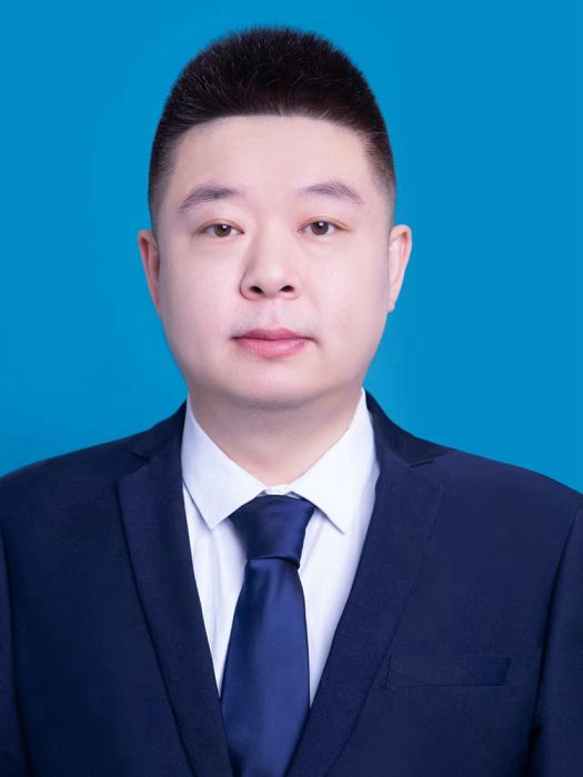 陳海(黑龍江省雙鴨山市饒河縣委常委,縣政府黨組成員、副縣長) 陳海(黑龍江省雙鴨山市饒河縣委常委,縣政府黨組成員、副縣長)