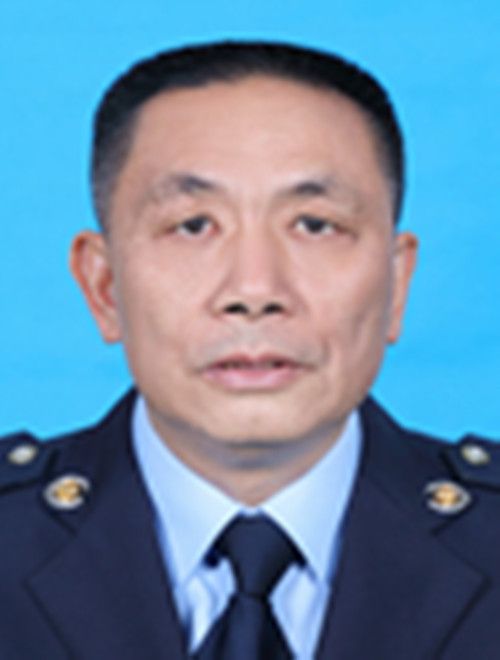 李玉平(國家稅務總局五華縣稅務局副局長) 李玉平(國家稅務總局五華縣稅務局副局長)