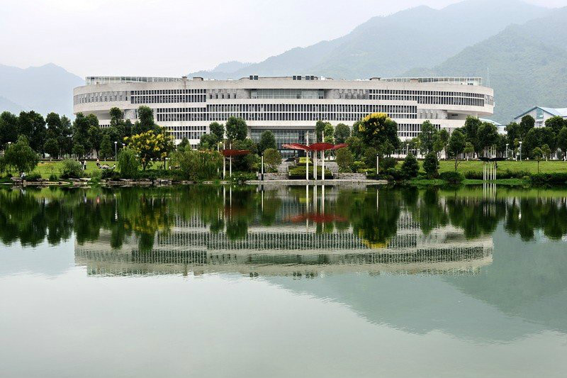 桂林電子科技大學圖書館