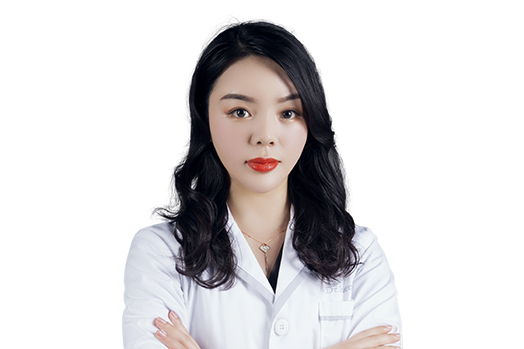 劉櫻(淮安蘇王醫療美容門診部醫師) 劉櫻(淮安蘇王醫療美容門診部醫師)