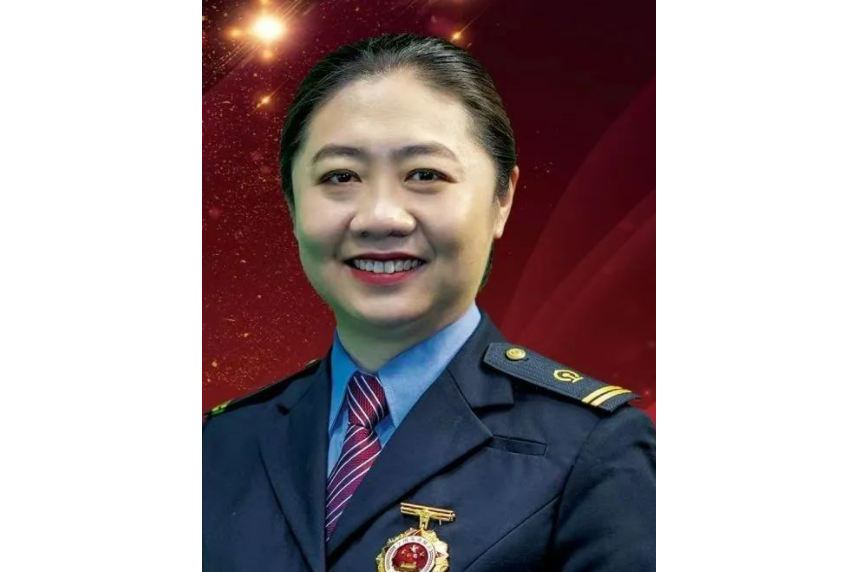 王琳娜(中國鐵路北京局集團北京西站客運車間業務指導) 王琳娜(中國鐵路北京局集團北京西站客運車間業務指導)