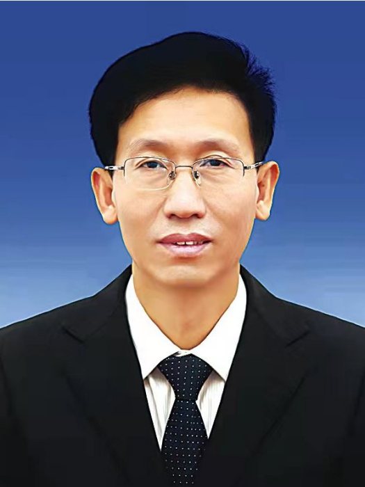 李玉龍(黑龍江省鶴崗市人大常委會黨組成員、副主任) 李玉龍(黑龍江省鶴崗市人大常委會黨組成員、副主任)