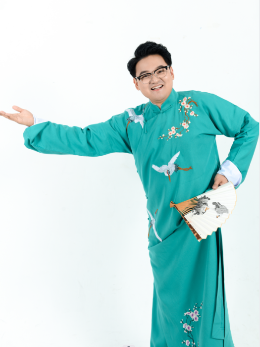 陳功(散打評書演員、主持人、導演、曲藝演員) 陳功(散打評書演員、主持人、導演、曲藝演員)
