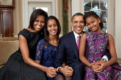 歐巴馬夫婦及兩個女兒