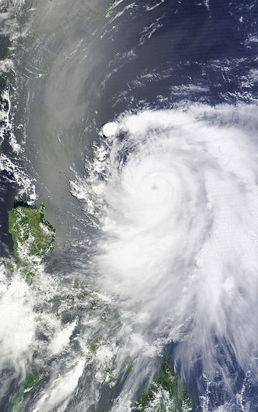 2012年第4號超強颱風“古超”