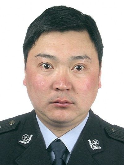 肖振華(山東省臨沂市公安局交警支隊高新技術產業開發區大隊副大隊長) 肖振華(山東省臨沂市公安局交警支隊高新技術產業開發區大隊副大隊長)
