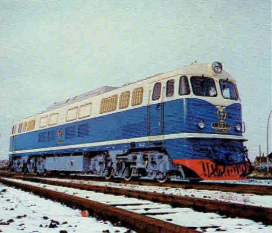 NY5型機車早期為藍色塗裝