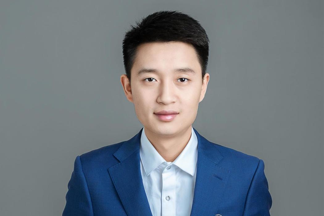 萬多(貴州杜醬酒業股份有限公司董事長) 萬多(貴州杜醬酒業股份有限公司董事長)
