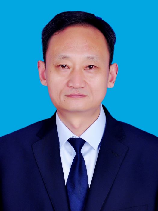 徐海峰(山東省菏澤市成武縣審計局黨組成員) 徐海峰(山東省菏澤市成武縣審計局黨組成員)