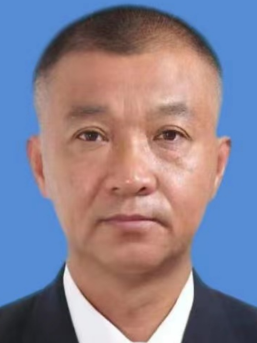 王維剛(遼寧省鐵嶺市昌圖縣人力資源和社會保障局黨組成員、副局長) 王維剛(遼寧省鐵嶺市昌圖縣人力資源和社會保障局黨組成員、副局長)