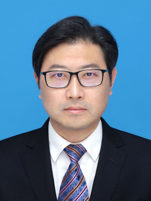 廖強(重慶市銅梁區委常委,區政府黨組成員、常務副區長) 廖強(重慶市銅梁區委常委,區政府黨組成員、常務副區長)