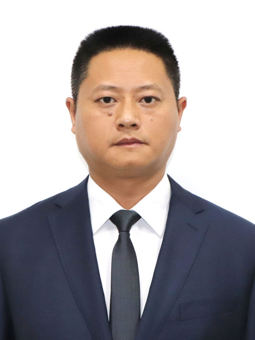 程鵬(貴州省遵義市匯川區退役軍人事務局一級主任科員) 程鵬(貴州省遵義市匯川區退役軍人事務局一級主任科員)