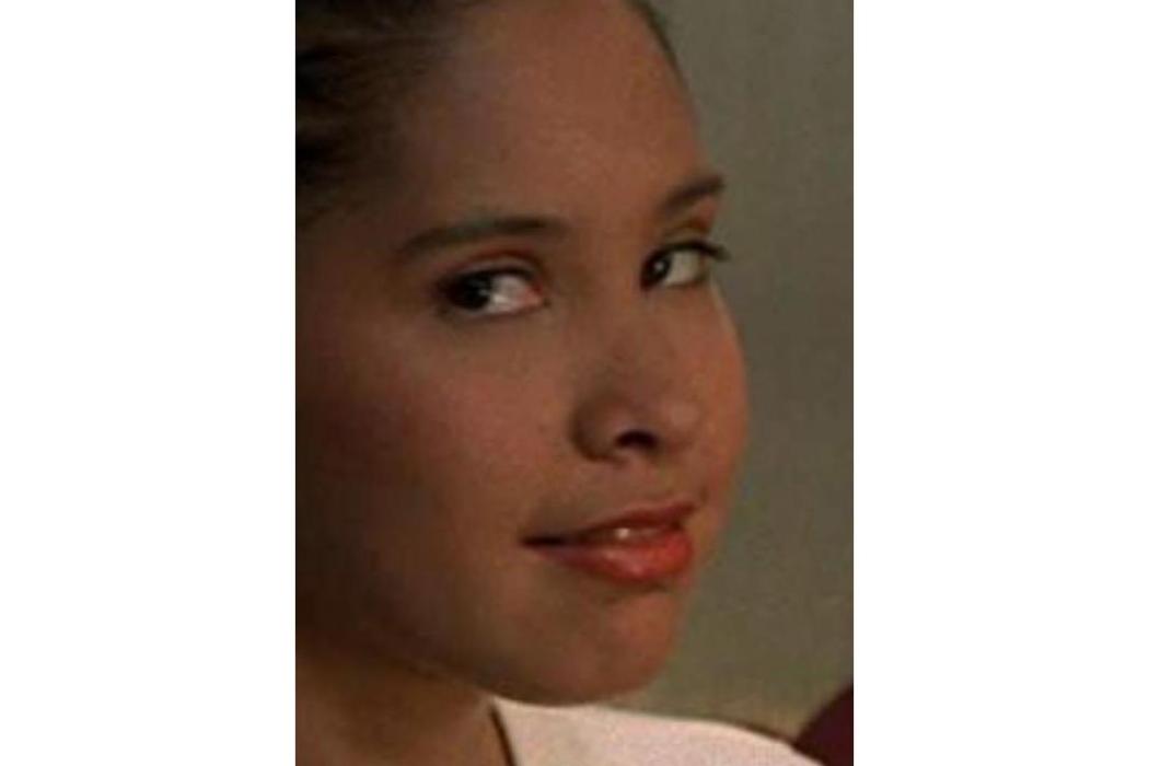 Nadia-Leigh Nascimento Nadia-Leigh Nascimento